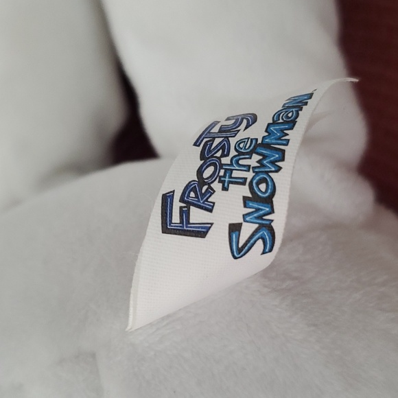 Frosty the Snowman 17" Plush - Picture 4 of 6